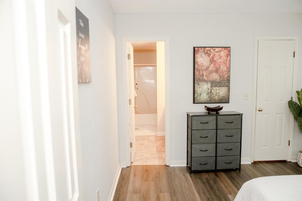 캐리 Kids Friendly Ranch,Jaccuzzi Tub,Walk To Food Lion,Keurig Machine,Crib,5G Internet 빌라 외부 사진